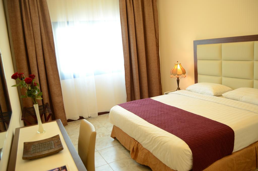 Arcadia Hotel Suites Sharjah Buitenkant foto