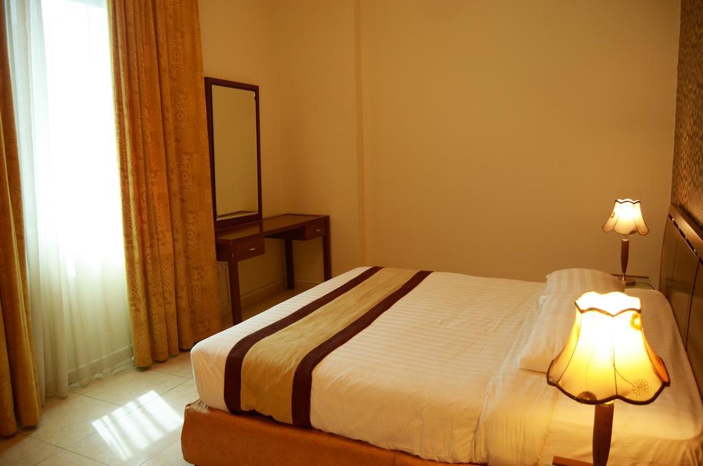 Arcadia Hotel Suites Sharjah Buitenkant foto