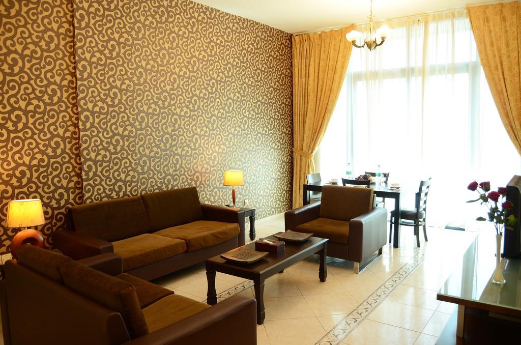 Arcadia Hotel Suites Sharjah Buitenkant foto